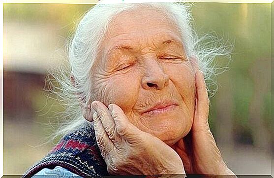 Controlling emotions in old age: the secret of well-being