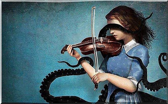 woman-playing the violin